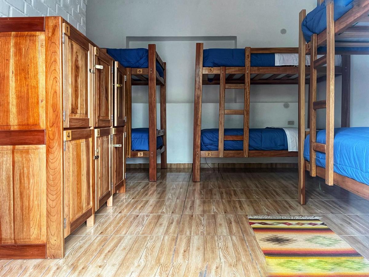 Tupac Huaraz Hostel Exterior photo